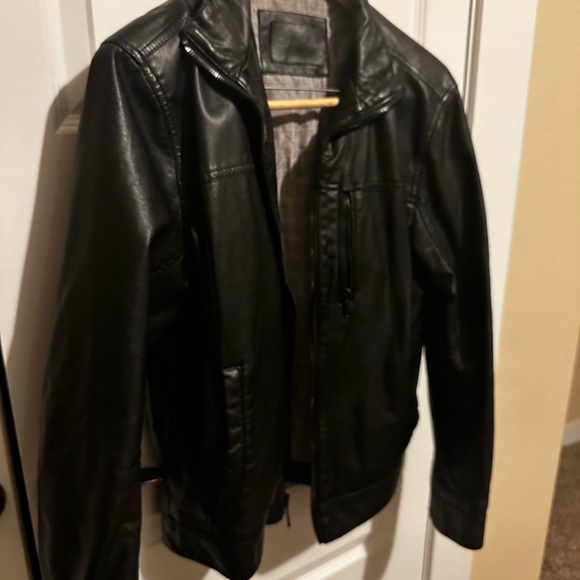 Calvin Klein Men's Black Leather Jacket - Picture 2 of 3